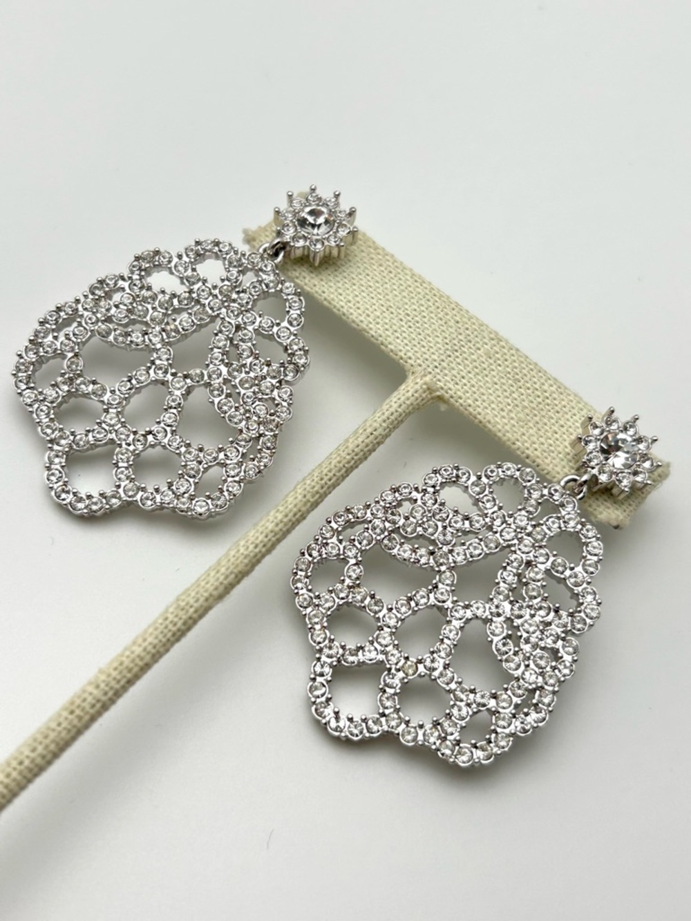 Kenneth Jay Lane KJL Pave Lacy Crystal Chandelier Earrings - Picture 2 of 6